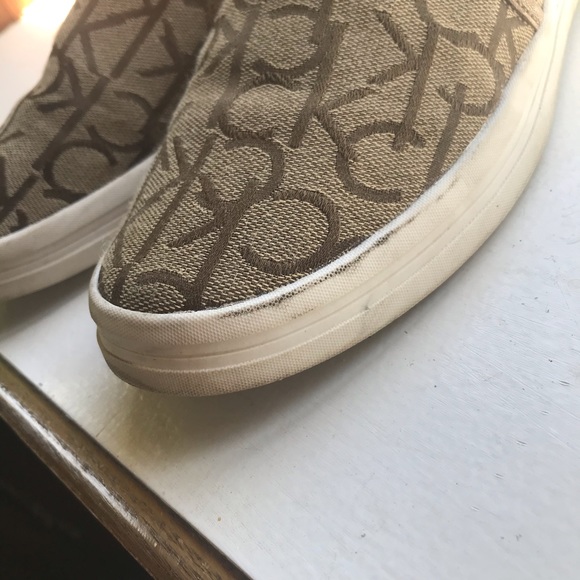 Calvin Klein shoes - Picture 4 of 7